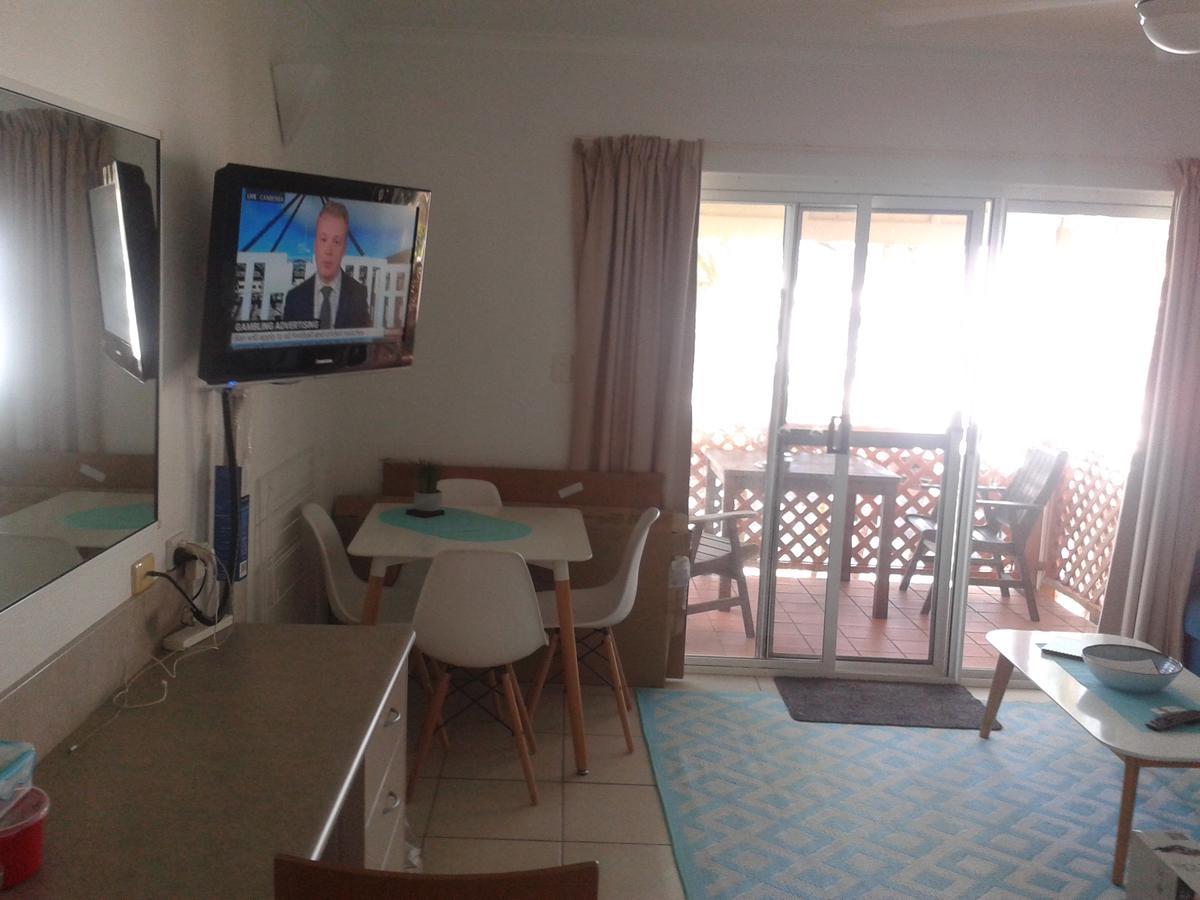 Apartment In Dolphin Heads Eimeo Экстерьер фото